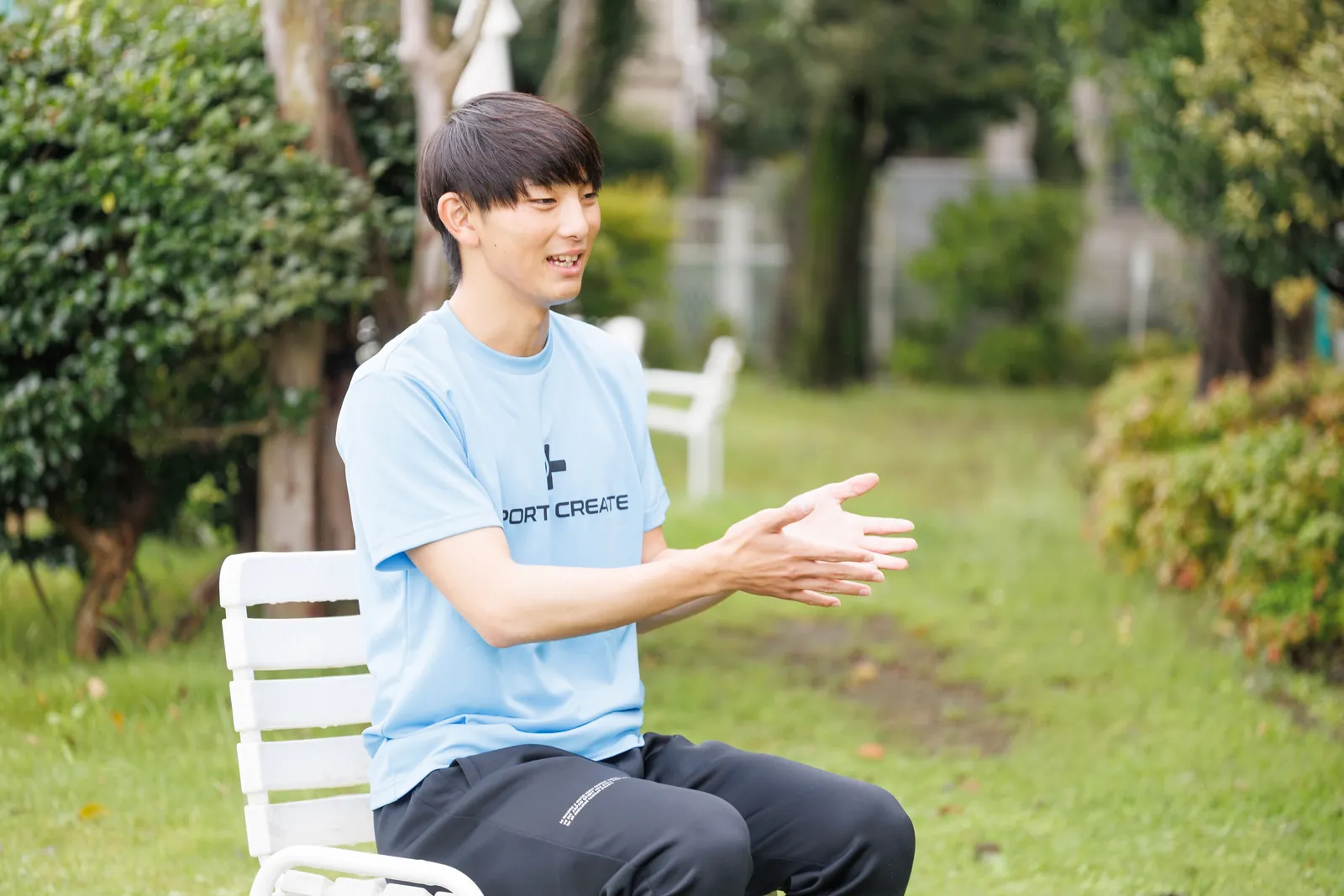 鈴木 凜生さんの仕事風景